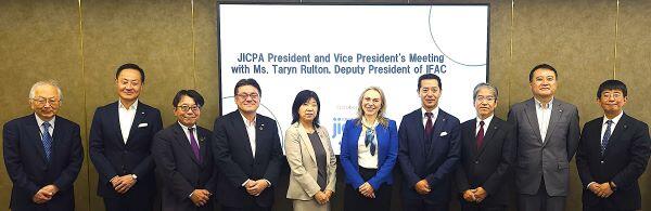 20251021_Taryn Rulton 氏と意見交換会　正副会長会議にて　集合写真②.jpg