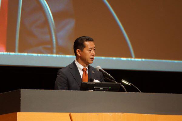 2025 大阪　研究大会　会長挨拶.JPG